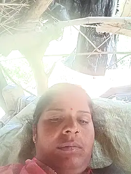 Snapshot of Sapna_cutt chatting on 10.16.25 Sapna cutt online show from 10.16.25