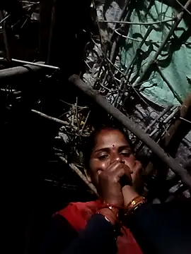 Snapshot of Sapna_cutt chatting on 10.23.25 Sapna cutt online show from 10.23.25