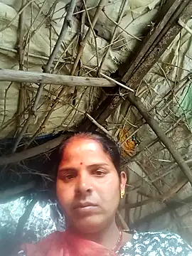 Snapshot of Sapna_cutt chatting on 11.28.25 Sapna cutt online show from 11.28.25