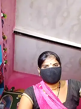 Snapshot of Rashili_jaan chatting on 10.05.25 Rashili jaan online show from 10.05.25