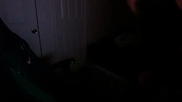 Snapshot of NeedyGlister chatting on 09.24.25 NeedyGlister online show from 09.24.25