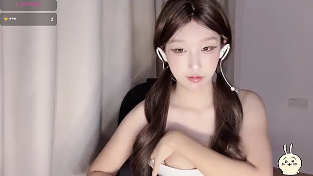 Winnie666- online show from 09.23.25