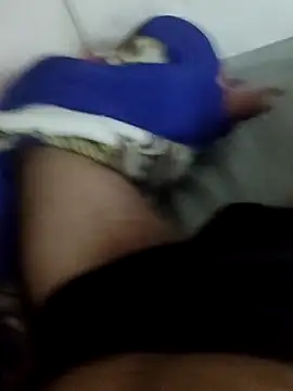 Yazaza1999 online show from 10.10.25