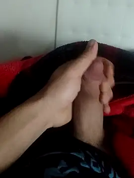 Yazaza1999 online show from 11.19.25