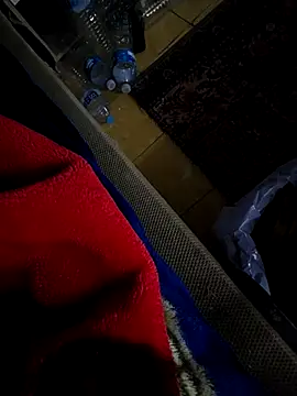 Yazaza1999 online show from 12.15.25