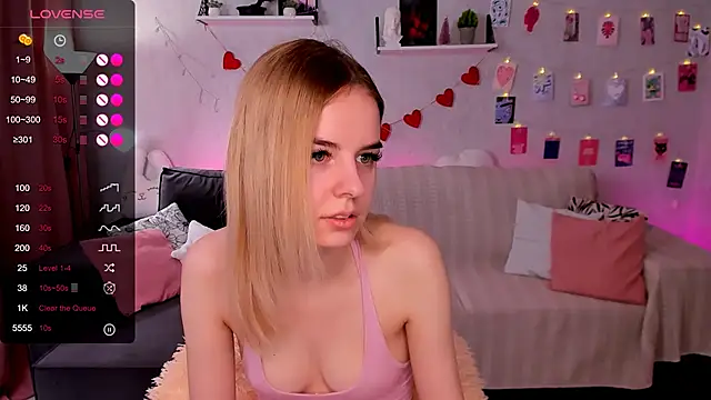 LillianShine online show from 03.12.26