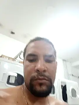 PauMolao85 online show from 12.18.25