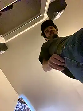 Pedro98801 online show from 10.17.25