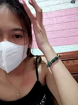 Snapshot of Zinzin9x chatting on 11.19.25 Zinzin9x online show from 11.19.25