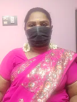 Snapshot of Tamil_Azhaghi25 chatting on 09.08.25 Tamil Azhaghi25 online show from 09.08.25