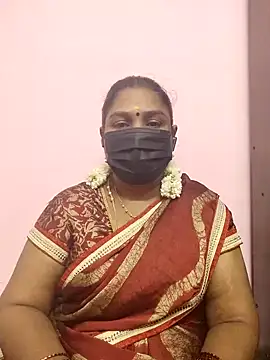 Snapshot of Tamil_Azhaghi25 chatting on 10.06.25 Tamil Azhaghi25 online show from 10.06.25