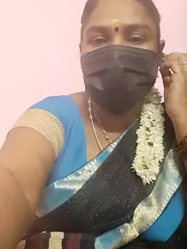 Snapshot of Tamil_Azhaghi25 chatting on 10.09.25 Tamil Azhaghi25 online show from 10.09.25