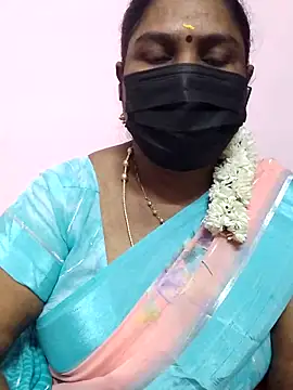 Snapshot of Tamil_Azhaghi25 chatting on 10.11.25 Tamil Azhaghi25 online show from 10.11.25