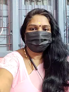 Snapshot of Tamil_Azhaghi25 chatting on 11.03.25 Tamil Azhaghi25 online show from 11.03.25