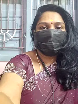 Snapshot of Tamil_Azhaghi25 chatting on 11.12.25 Tamil Azhaghi25 online show from 11.12.25