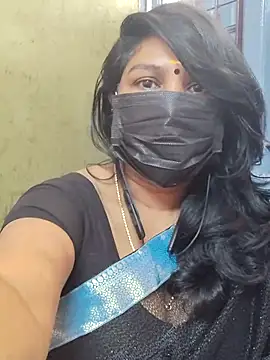 Snapshot of Tamil_Azhaghi25 chatting on 11.23.25 Tamil Azhaghi25 online show from 11.23.25