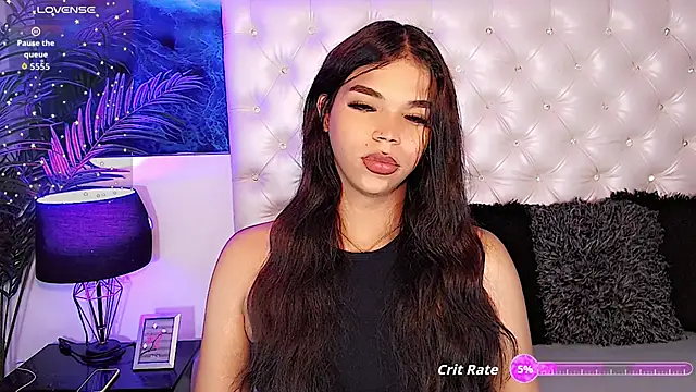 Snapshot of Valeria_Swett_ chatting on 11.07.25 Valeria Swett online show from 11.07.25