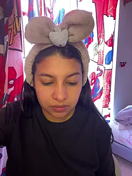  Chloe Smith online show from 07.14.26