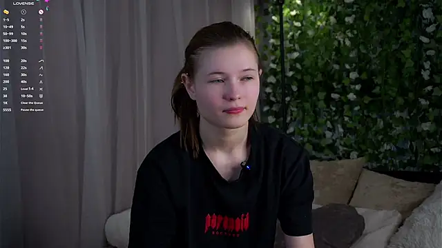 LynHillaire online show from 02.27.26