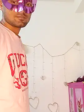 new coupleee online show from 12.18.25