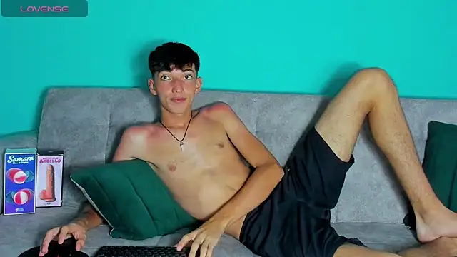 Snapshot of Maikol_Ortiz chatting on 10.07.25 Maikol Ortiz online show from 10.07.25