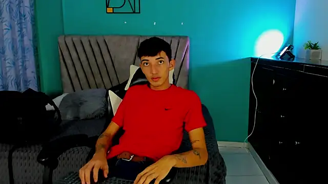 Maikol Ortiz online show from 02.27.26