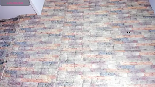 V suckscock online show from 11.13.25