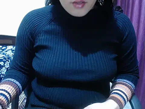 Snapshot of rekha_09 chatting on 11.25.25 rekha 09 online show from 11.25.25