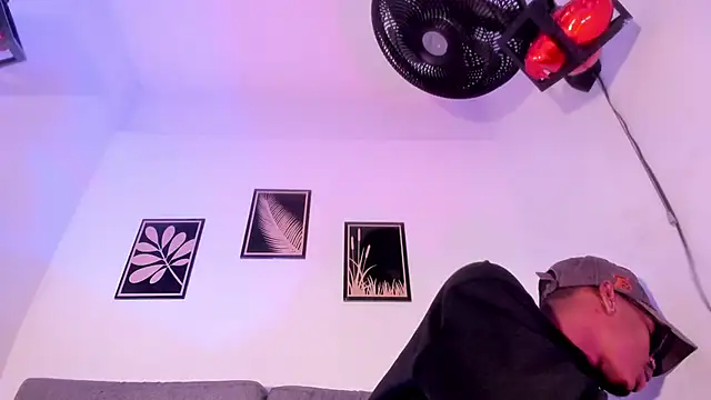 criss zuri online show from 05.07.26