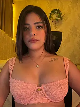 Sara-Evans online show from 04.05.26