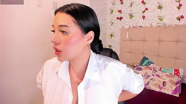 Snapshot of Scarlett_Hot7 chatting on 09.12.25 Scarlett Hot7 online show from 09.12.25