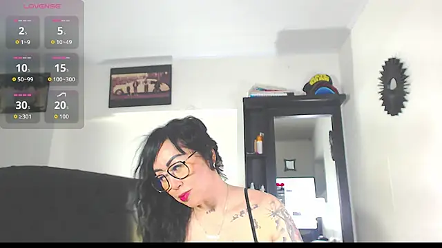 Vicky hotmilf online show from 10.23.25