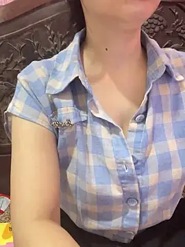 Snapshot of Thu_yaha chatting on 05.20.26 Thu yaha online show from 05.20.26
