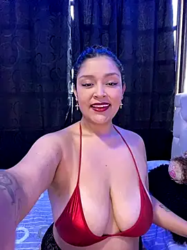 Snapshot of Aurora_fire1 chatting on 11.19.25 Aurora fire1 online show from 11.19.25