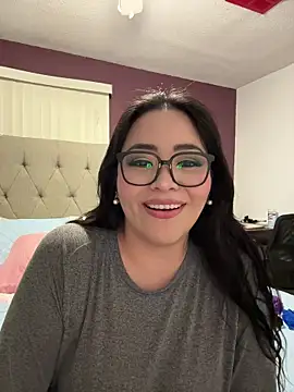 MyHoneyFrida online show from 11.28.25