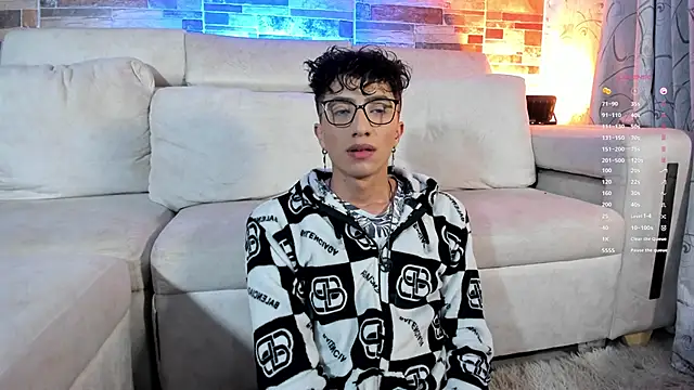 mhatias  online show from 02.06.26