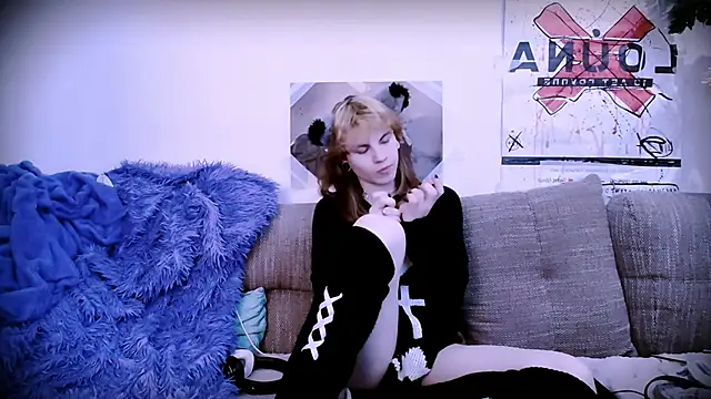 Snapshot of SparkyFerret chatting on 10.24.25 SparkyFerret online show from 10.24.25