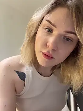 elliss  online show from 10.24.25