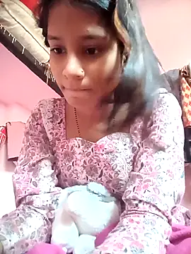 Snapshot of Hot_Mayra_ chatting on 10.24.25 Hot Mayra  online show from 10.24.25