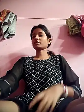 Snapshot of Hot_Mayra_ chatting on 11.02.25 Hot Mayra  online show from 11.02.25