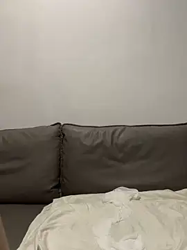 ruyi-13 online show from 09.11.25