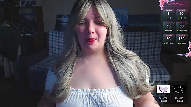 EmillyBones online show from 12.14.25