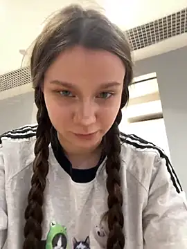 MiniVi online show from 09.24.25