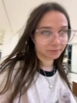 MiniVi online show from 11.26.25