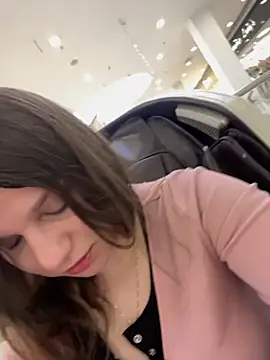 MiniVi online show from 11.29.25