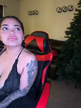 Scarlettx7 online show from 11.19.25