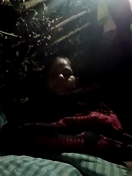 Snapshot of Hot_rachnasexy chatting on 11.28.25 Hot rachnasexy online show from 11.28.25