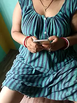 desi boudi87 online show from 04.20.26