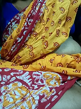 Snapshot of desi_boudi87 chatting on 05.10.26 desi boudi87 online show from 05.10.26
