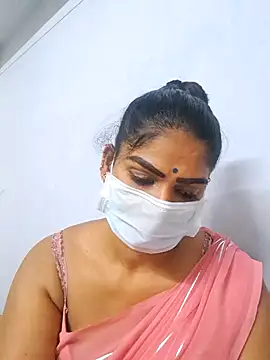 Snapshot of sherlin24 chatting on 09.23.25 sherlin24 online show from 09.23.25